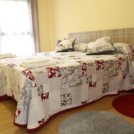 Alojamiento Caldas De Reis Extérieur photo